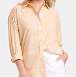 Universal Thread Light Tan Button-Down Shirt